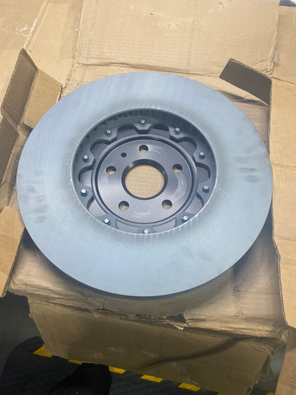 Photo 1 of GM Genuine Parts 177-1247 Front Disc Brake Rotor