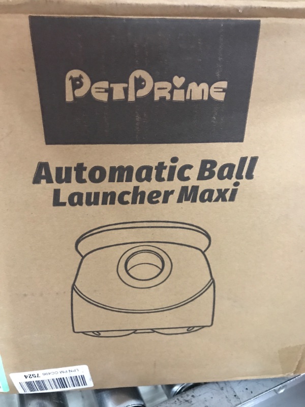 Photo 1 of PetPrime Dog Toy Tennis Ball  Automatic Ball Lanucher 
