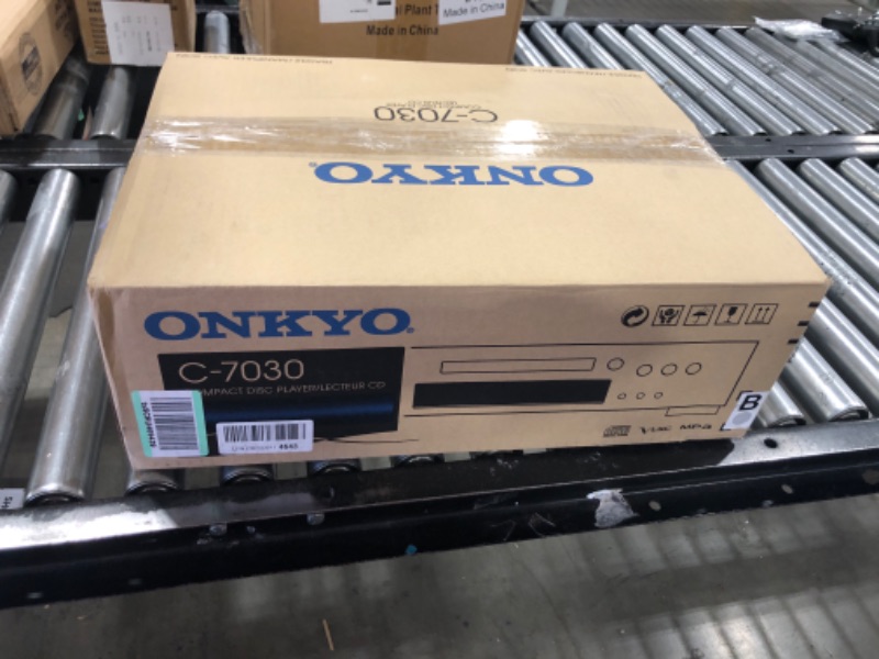 Photo 2 of Onkyo C-7030 Home Audio CD Player - Black
