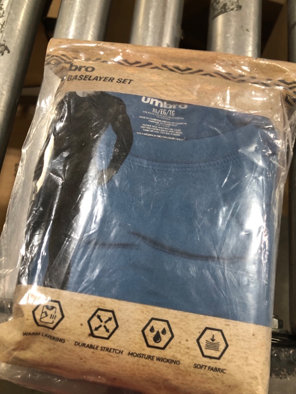 Photo 2 of Umbro Mens Base Layer Set - Top & Bottom - Compression Shirts for Men, Compression Pants Men, Rash Guard for Men, Leggings Size XL