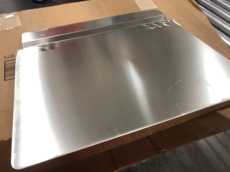 Photo 2 of Commercial Stainless Steel Fryer Splash Guard - Universal (1)