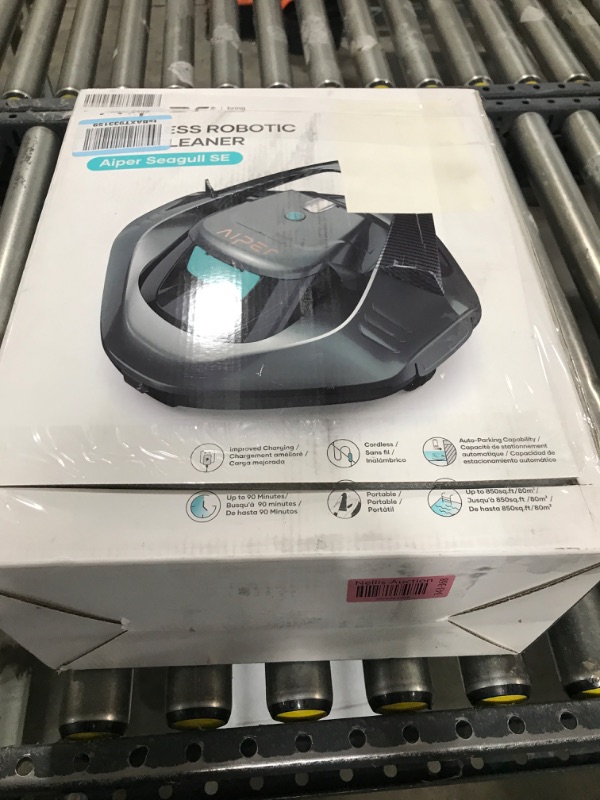 Photo 3 of AIPER Seagull SE Cordless Robotic Pool Cleaner, Pool Vacuum with Dual-Drive Motors, Self-Parking Technology, Lightweight, Perfect for above-Ground/In-Ground Flat Pools up to 40 Feet (Lasts 90 Mins)
