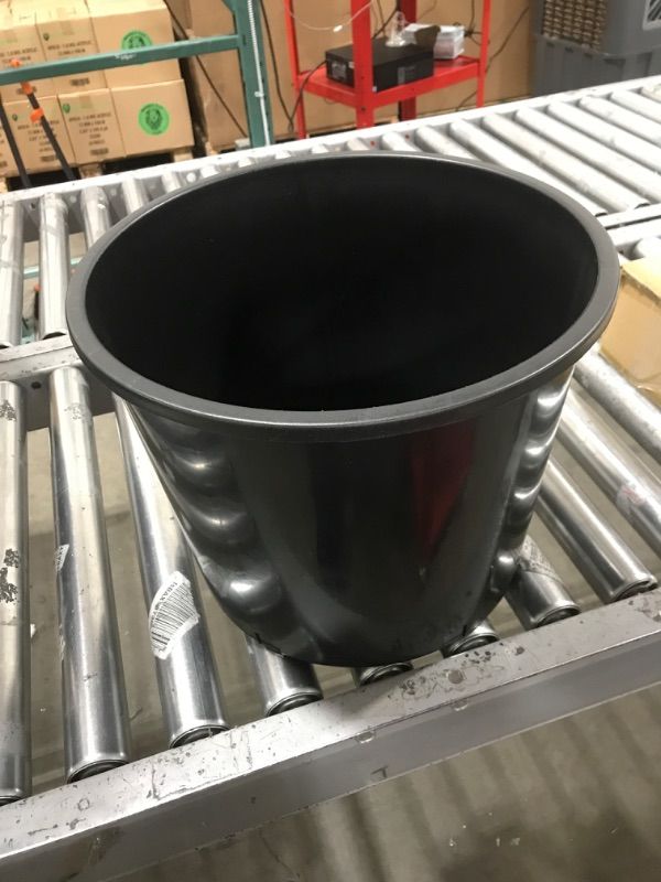 Photo 1 of  Pot Fit for Plants Soil Growers or Hydroponics (10,5 Gallon)