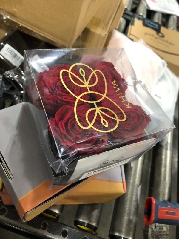 Photo 1 of rose gift box