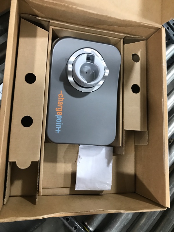 Photo 1 of ChargePoint Home Flex Electric Vehicle (EV) Charger upto 50 Amp, 240V, Level 2 WiFi Enabled EVSE, UL Listed, Energy Star, NEMA 6-50 Plug or Hardwired, Indoor/Outdoor, 23-Foot Cable
