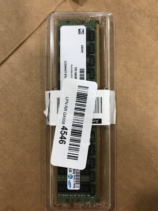 Photo 2 of Samsung 32GB DDR4 2133MHz PC4-17000 ECC LRDIMM 4Rx4 Quad Rank 1.2V Load Reduced DIMM 288-Pin Server RAM Memory - M386A4G40DM0-CPB