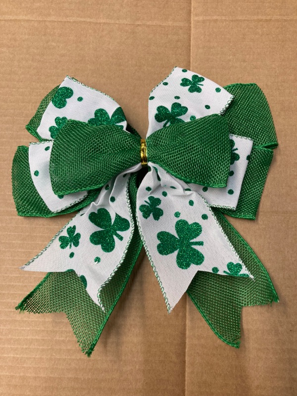 Photo 2 of 2 Pcs Large Shamrock Clover Burlap Bows 12x 10 Inch Green Wreath Holiday Bow for Front Door Wreath Decorations Tree Topper Bow Irish Party Supplies(Clover)