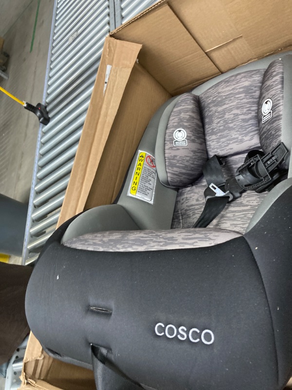 Photo 3 of Cosco Mighty Fit 65 DX Convertible Car Seat (Heather Onyx Gray)