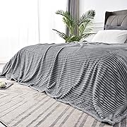 Photo 3 of BEDELITE Fleece Blanket Queen Size – 3D Ribbed Jacquard Soft and Warm Decorative Fuzzy Blankets – Cozy, Fluffy, Plush Lightweight Throw Blankets for Couch, Bed, Sofa(Grey, 90x90 inches)