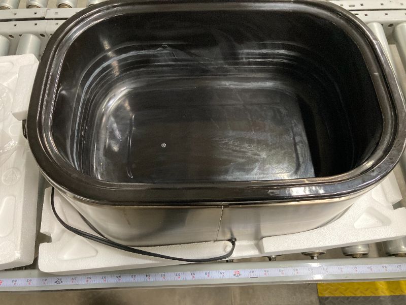 Photo 6 of AROMA 22Qt. Roaster Oven with self basting lid stainless steel