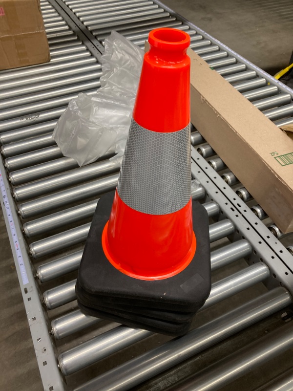 Photo 2 of (5 Cones) BESEA 18" inch Orange PVC Safety Traffic Cone Black Base Construction Road Parking Cones with 6" Reflective Collars 02_18"(5 Cones)