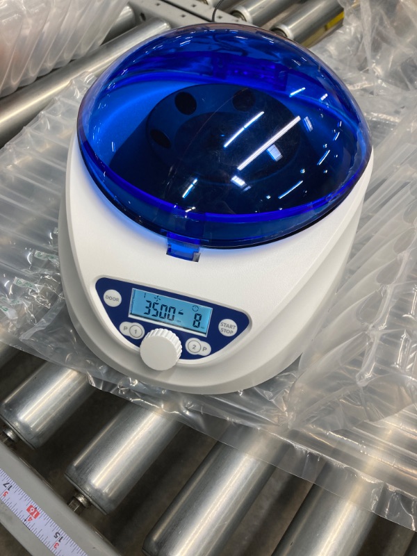 Photo 2 of NORJIN PRP Lab Benchtop Centrifuge Machine 6x15mL/10mL/7mL/1.5-5mL, Low Speed Control 300-5000r/min, Max. 2600xg RCF for Lab School Science Plasma Research