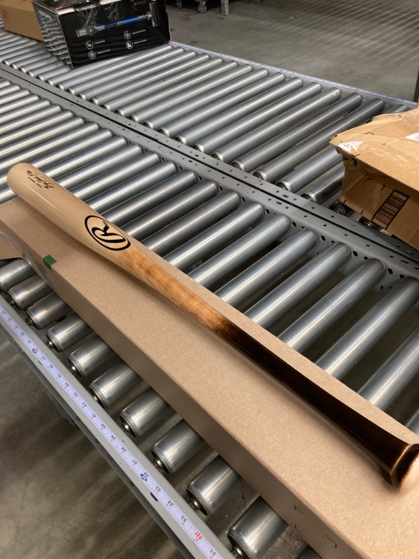 Photo 1 of Artfully crafted from top-quality, hard Maple, the 2021 Big Stick Elite 243 Maple wood bat is designed to help you perform at the highest levels. Maple wood is extremely hard. As a result, you get the best mix of performance and durability. Our Big Stick 
