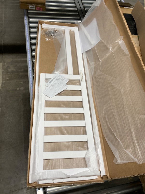 Photo 2 of Sorelle Furniture Toddler Rail, White