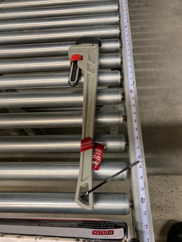 Photo 3 of 24 in. Aluminum Pipe Wrench with 2-1/2 in. Jaw Capacity