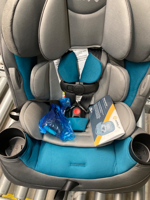 Photo 2 of Safety 1st Grow and Go All-in-One Convertible Car Seat, Rear-facing 5-40 pounds, Forward-facing 22-65 pounds, and Belt-positioning booster 40-100 pounds, Blue Coral Blue Coral Original