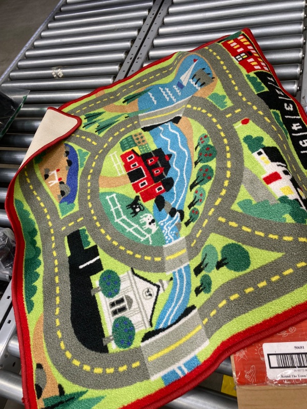 Photo 2 of Melissa & Doug Round The Town Road Rug (FFP)