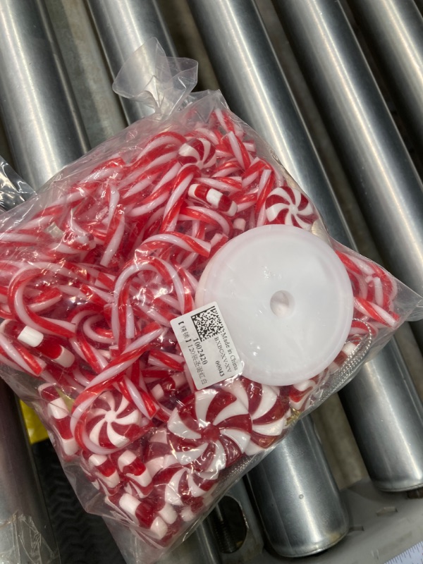 Photo 3 of 120Pcs Candy Cane Decorations Plastic Candy Cane Tree Hanging Decoration Candy Cane Ornament for Tree Decor Home Indoor Outdoor Party Favor, (Red and White)