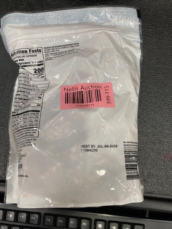 Photo 1 of Amazon Brand - Happy Belly Roasted and Salted Pecan Halves, 16 Ounce Roasted and Salted 1 Pound (Pack of 1)
best by 7/4/2024