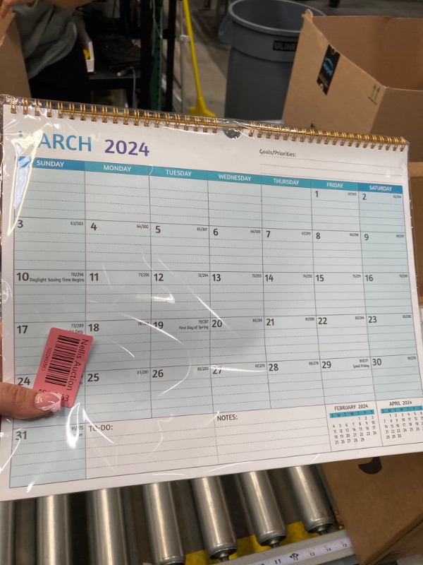 Photo 2 of 2024-2025 Wall Calendar - Mar 2024 - Aug 2025, 18 Months Calendar 2024-2025, 14.57 x 11.42 In, 2024 Calendar, Monthly Calendar with Ruled Blocks, Thick Paper, Holidays, To-do ? Notes Green, Mar.2024 - Aug.2025 Calendar