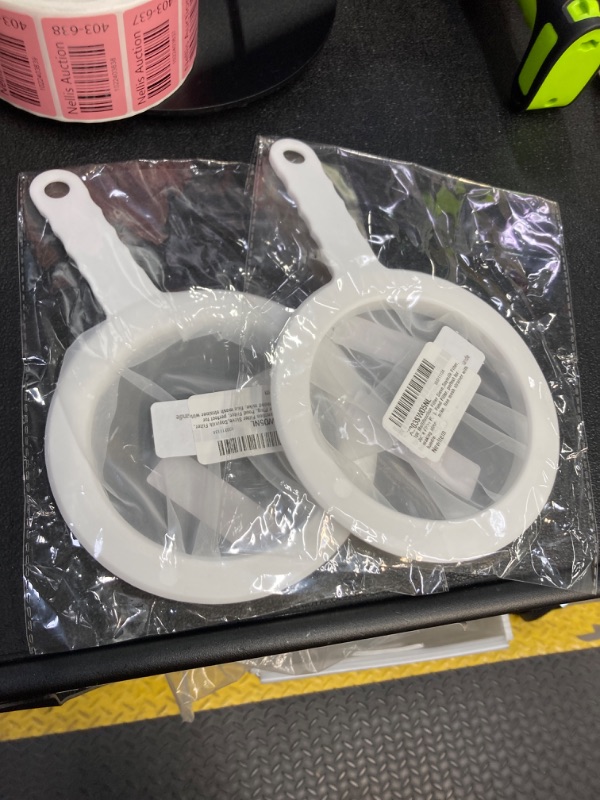 Photo 2 of 1pc Multifunction Filter Sieve,Soymilk Filter, Juice Filter Plug, Food Filter, perfect for making almond mike. fine mesh strainer with handle
(2 Pack)