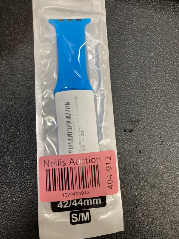 Photo 2 of Compatible with Apple Watch Silicone Sport Band for Series SE 8 7 6 5 4 3 2 1 Blue 42/44mm