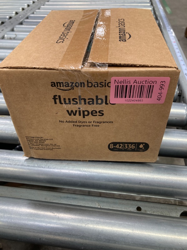 Photo 3 of  Amazon Basics Flushable Adult Toilet Wipes, Fragrance Free, 336 Count (8 Packs of 42) (Previously Solimo)