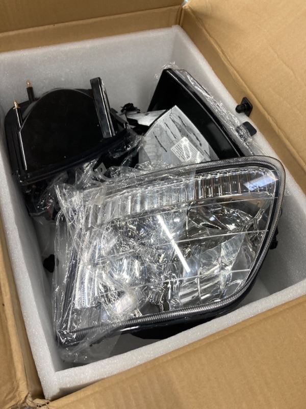 Photo 1 of G-PLUS Headlights Assembly, Compatible with Ford 1997-2003 F150/ 1997 1998 1999 2000-2002 Expedition bumper Headlamp, Clear lens Chrome Housing Clear Reflector 1997-2003 F150 Clear lens Chrome Housing Clear Reflector(Basic)