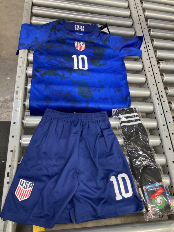 Photo 2 of #10 Boys' Soccer Jerseys Sports Team Training Uniform Boys and Girls Youth 3 Piece Set