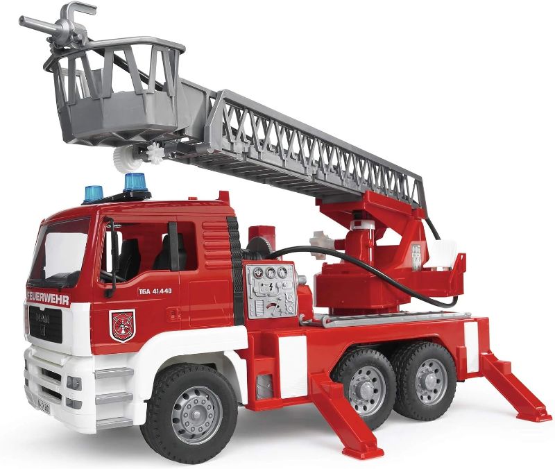 Photo 1 of  Toys 02771 Man Fire Engine
