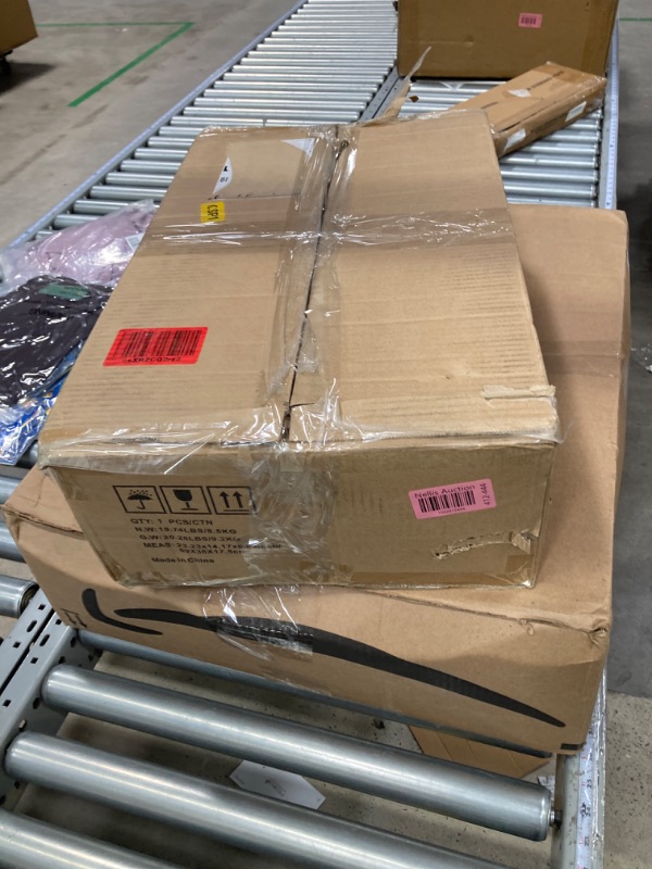 Photo 1 of Restlrious Chafing Dish Buffet Set Stainless Steel 8 QT Foldable Rectangular Chafers and Buffet Warmers Sets 2 Pack w/ 4 Half Size & 2 Full Size Food Pans & Water Pan for Catering Event Party Banquet