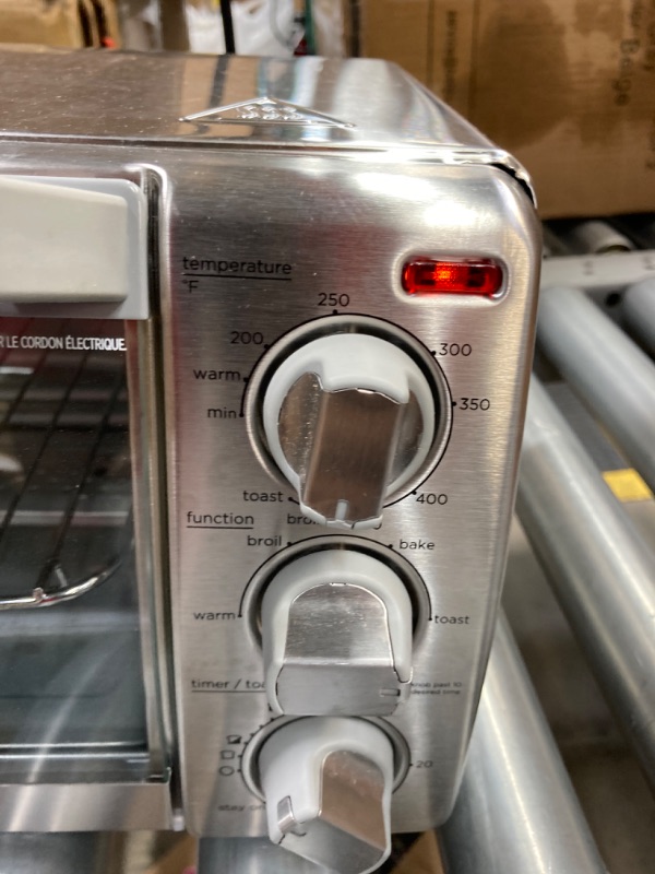 Photo 2 of ***SCRATCHED, USED*** BLACK DECKER toaster oven