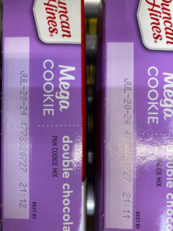 Photo 2 of ***EXP 07/20/2024*** Duncan Hines Mega Cookie Double Chocolate Chunk Pan Cookie Mix, 8.4 oz (Pack of 4)