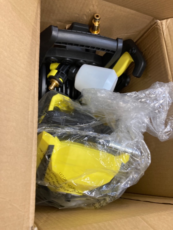 Photo 2 of ***FOR PARTS, DOES NOT FUNCTION PROPERLY*** VEVOR Electric Pressure Washer, 2000 PSI, Max 1.65 GPM Power Washer w/ 30 ft Hose & Reel, 5 Quick Connect Nozzles, Foam Cannon, Portable to Clean Patios, Cars, Fences, Driveways, ETL Listed