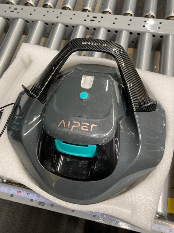 Photo 2 of AIPER Seagull SE Cordless Robotic Pool Cleaner, Pool Vacuum Lasts 90 Mins, LED Indicator, Self-Parking, Ideal for Above Ground Pools up to 860 Sq.ft - White