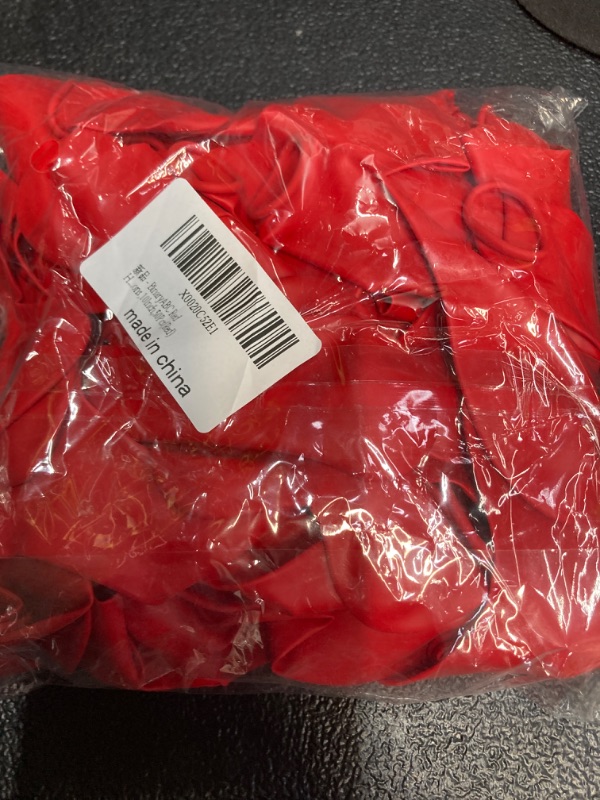 Photo 1 of BinaryABC Red Heart Shaped Latex Balloons,Valentine's Day Engagement Wedding Party Decorations,10Inch,50Pcs(Red)
