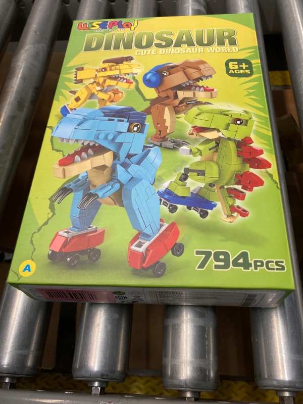 Photo 1 of WISEPLAY Dinosaur Building Block Set - Dinosaur Toys for Kids 6-10 - Birthday Gift for Kids Multi 2