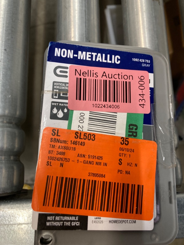 Photo 3 of Commercial Electric
1-Gang Extra Duty Non-Metallic Low Profile While-In-Use Weatherproof Horizontal/Vertical Receptacle Cover and GFCI, Gray