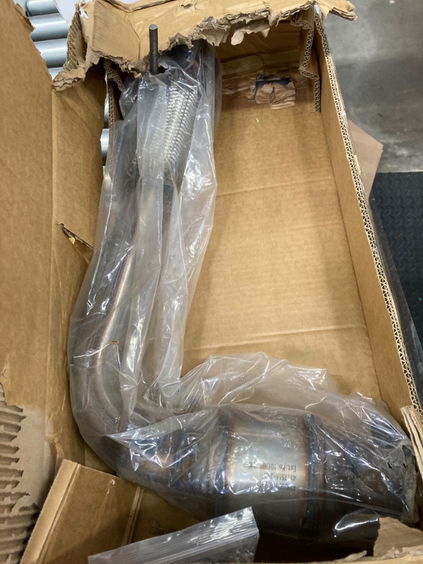 Photo 1 of Catalytic Converter Flex Pipe 16581 Compatible with 2010-2014 Chevy Equinox 2.4L 2012-2015 Captiva Sport 2010-2014 GMC Terrain 59521 50507