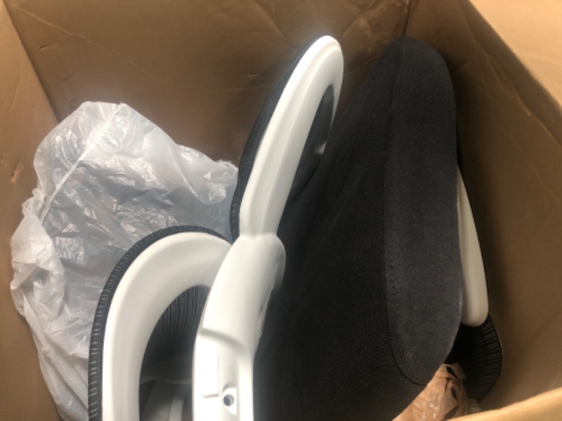 Photo 1 of Office chair