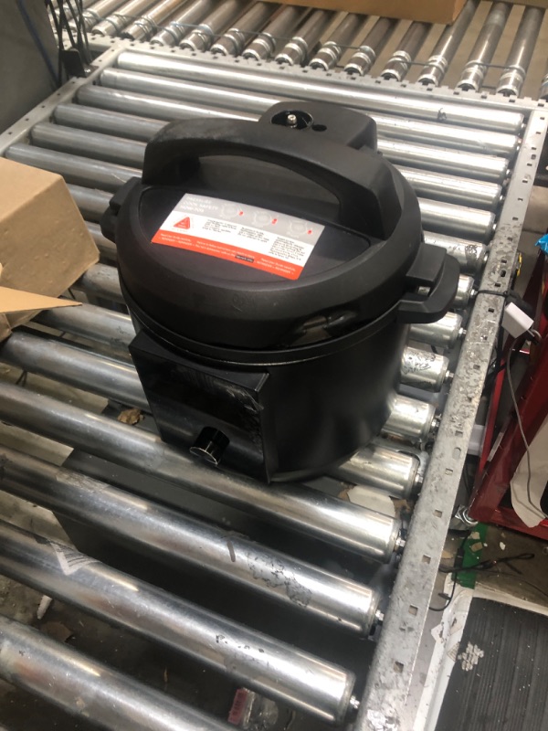 Photo 1 of (for parts) CHEF iQ Smart Pressure Cooker 10 Cooking Functions & 18 Features, Built-in Scale, 1000+ Presets & Times & Temps w/App for 600+ Foolproof Guided Recipes, Rice & Slow Electric MultiCooker, 6 Qt
