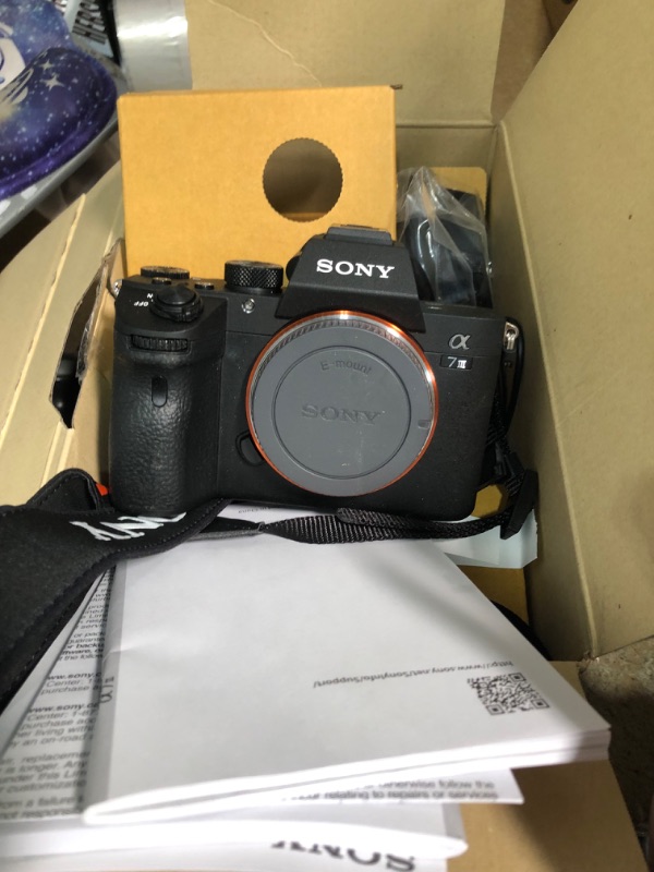 Photo 2 of Sony a7 III (ILCEM3K/B) Full-frame Mirrorless Interchangeable-Lens Camera with 28-70mm Lens with 3-Inch LCD, Black w/ 28-70mm Base
