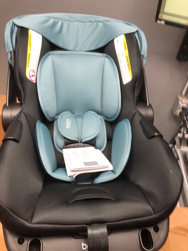 Photo 2 of Britax Willow S Infant Car Seat with Alpine Base, ClickTight Technology, Rear Facing Car Seat with RightSize System, Jade Onyx