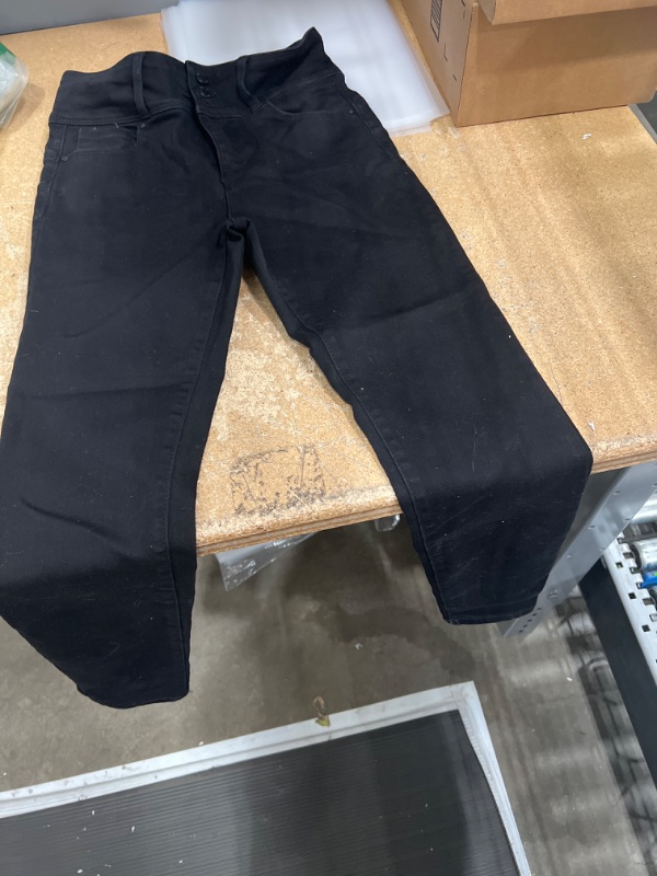 Photo 1 of BLACK JEAN SIZE 3/26 