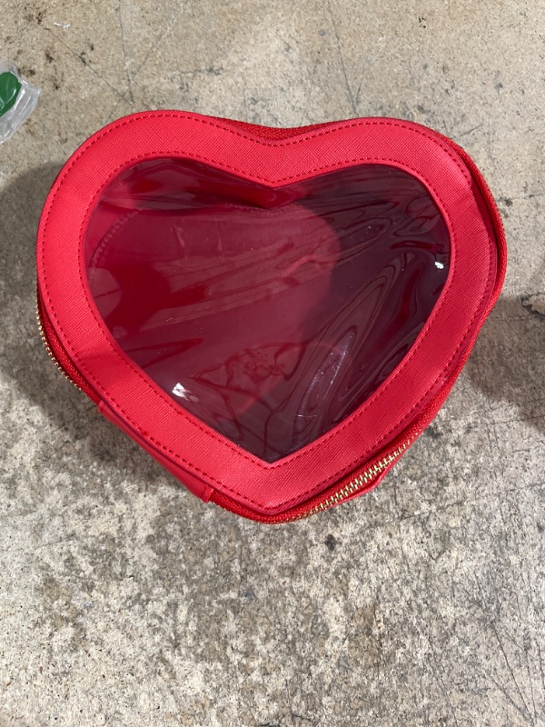 Photo 1 of 7 inch clear heart container bag 