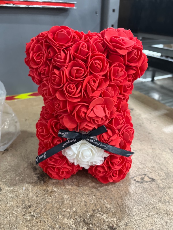 Photo 1 of 9 inch rose bear wit white heart