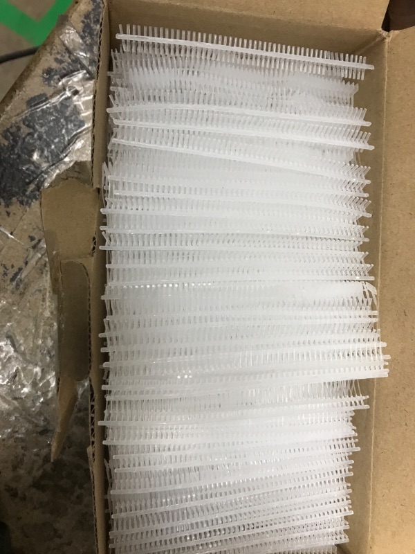 Photo 2 of PAG 1" Standard Tagging Gun Fasteners Tag Barbs Attachments for All Standard Price Tag Gun, 5000pcs - 50pcs/Clip, Clear Clear 1inch