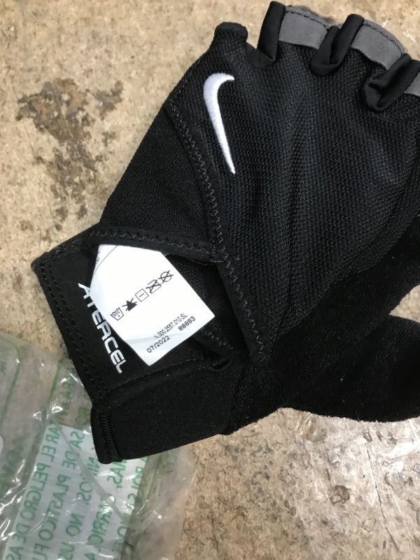 Photo 2 of Atercel Workout Gloves for Men and Women