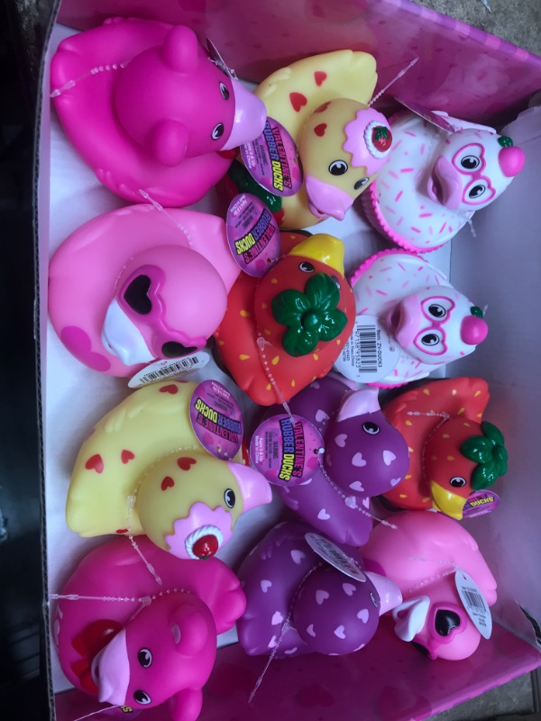 Photo 1 of 12 pack rubber ducks 