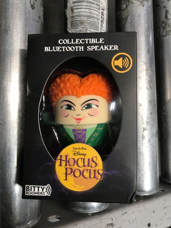 Photo 2 of Bitty Boomers Disney Hocus Pocus 2: Winifred Sanderson - Mini Bluetooth Speaker